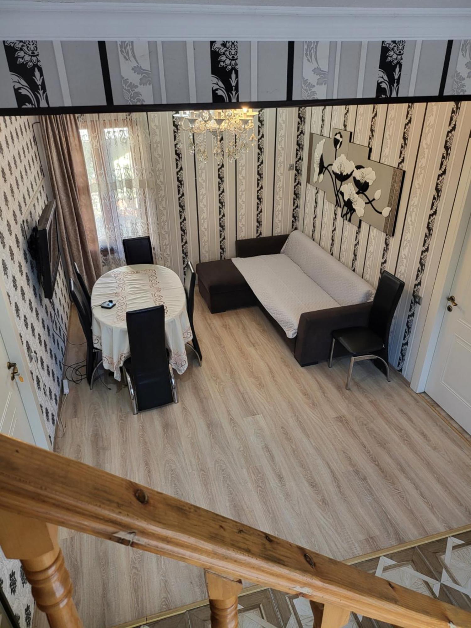 טביליסי Guesthouse Sabina מראה חיצוני תמונה