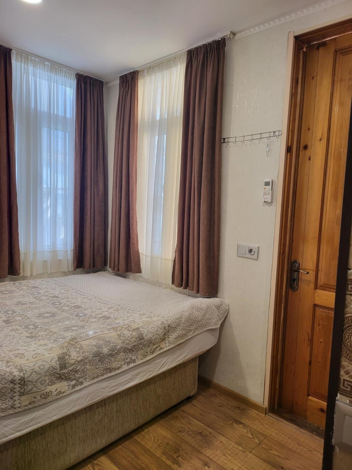 טביליסי Guesthouse Sabina מראה חיצוני תמונה